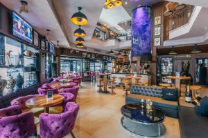 Lounge nebo bar v ubytování Hugo's Boutique Hotel - Adults Only