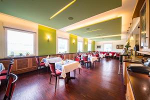 Posezení v ubytování Hotel Restaurant Vater Rhein