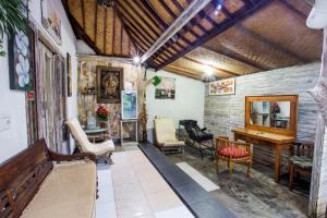 Gallery image of The Syron Huts Lembongan in Nusa Lembongan