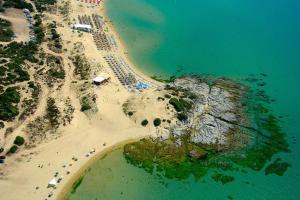 Gallery image of Nea Peramos Large Apartment Near the Beach in Néa Péramos