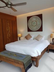 Postel nebo postele na pokoji v ubytování Private Tropical Pool Villa with 18 meter Pool in Phuket