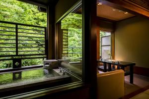 Zahrada ubytování Takamiya Ryokan Miyamaso