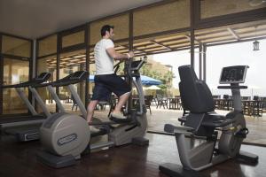 Fitness centrum a/nebo fitness zařízení v ubytování Samarah Resort D44