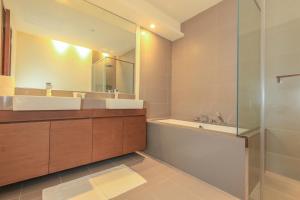 Gallery image of Largest 2BR Family Suite w Maid's Room, City Walk in Dubai