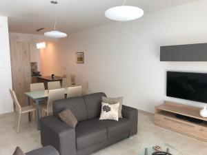 Imagen de la galería de Azure Cottage, en Żebbuġ