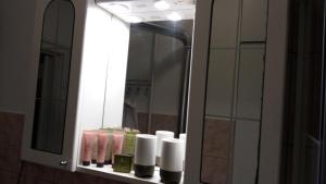 A bathroom at Heni Apartman Még 28 kép