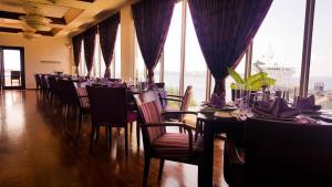 Restaurace v ubytování Hulhule Island Hotel