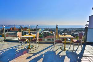 Balkón nebo terasa v ubytování Nayla Palace Hotel-Special Category