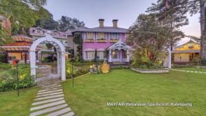 Zahrada ubytování MAYFAIR Himalayan Spa Resort