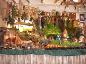 wystawa warzyw i owoców na stole w obiekcie Hotel Terraza Carmona w mieście Vera