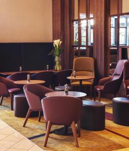 Posezení v ubytování Mövenpick Hotel Zürich-Regensdorf