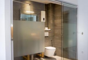 Photo de la galerie de l'établissement dingdong koblenz - city apartments, à Coblence 16 autres photos