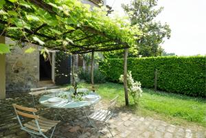 Vonkajšia záhrada v ubytovaní Agriturismo La Montecchia