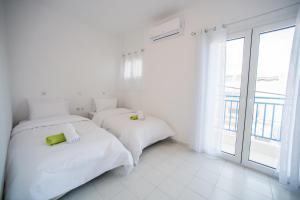 Foto dalla galleria di Sea View Apartments ad Ágios Nikólaos