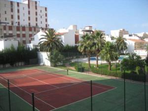 Tenis lub squash w obiekcie Estudio Torre del Mar lub w pobliżu