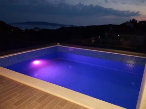 Bazén v ubytování Villa Ivana - Sea View - Trogir, Ciovo nebo v jeho okolí