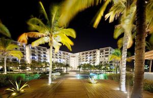 Bazén v ubytování The Suite Playa Blanca nebo v jeho okolí
