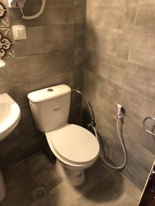Kúpeľňa v ubytovaní Erofili Rooms