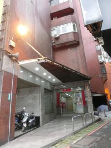 Bangunan di mana terletaknya hotel