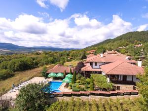 Gallery image of Kostadinovi Kashti Complex in Elena +54 photos