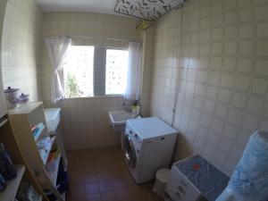 Ванная комната в Apto Av. Brasil - Centro