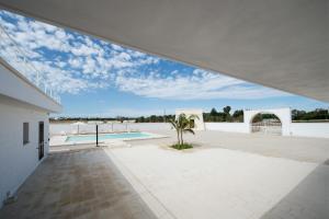 The swimming pool at or close to Villa Lupia