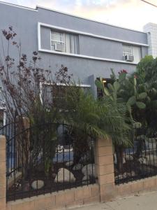 Gallery image of Inglewood Villa in Los Angeles