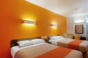 Postel nebo postele na pokoji v ubytování Motel 6-Midland, TX