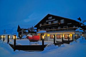 Hotel Arvenbüel semasa musim sejuk