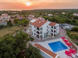 Bazén v ubytování Villa Anja nebo v jeho okolí