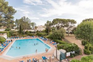Bazén v ubytování Résidence Pierre & Vacances La Corniche d'or nebo v jeho okolí + 52 fotografií