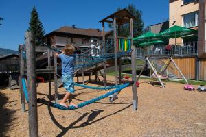 Area giochi per bambini di Familienhotel Adler