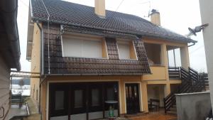 Budova, v ktorej sa ubytovanie bed & breakfast nachádza