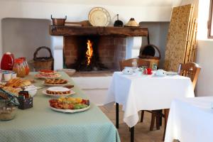 מסעדה או מקום אחר לאכול בו ב-masseria LAMA DI GALIZIA