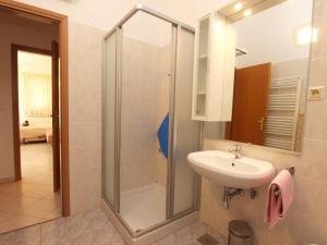 Zdjęcie z galerii obiektu Apartments Iva 1534 w Puli