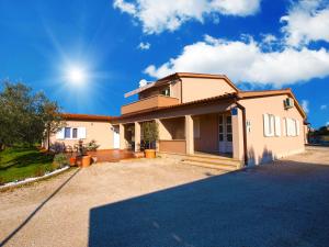 Zdjęcie z galerii obiektu Apartments Iva 1534 w Puli