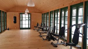 Centrum fitness w obiekcie Folwark Ńemino