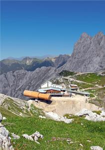 Galeri foto Ferienwohnungen Karwendelbahn di Mittenwald