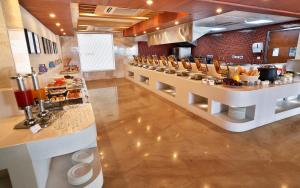 Fotografie z fotogalerie ubytování Ramada by Wyndham Ghaziabad Vasundhara v destinaci Ghaziabád
