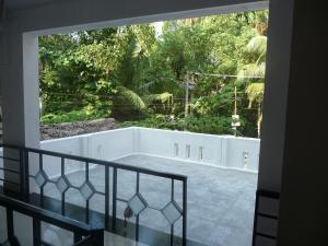 Hotel Peacock的阳台或露台