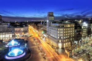 Foto dalla galleria di Iberostar Selection Paseo de Gracia 4 Sup a Barcellona