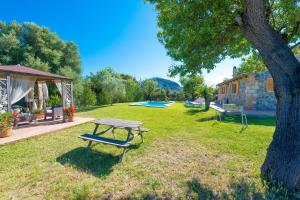 Ein Garten an der Unterkunft 113 Finca Can Roig ETV955 by Mallorca Charme