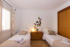 Postel nebo postele na pokoji v ubytování 218 Casa Confitets ETV8907 by Mallorca Charme