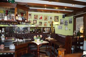 Setustofa eða bar á Ratsstübchen
