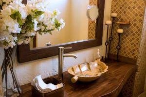 Koupelna v ubytování Hacienda La Moreda Hotel Boutique & Spa
