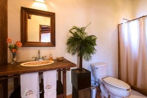 Koupelna v ubytování Hacienda La Moreda Hotel Boutique & Spa