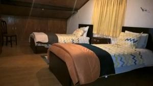 เตียงในห้องที่ Casa do Limoeiro