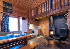 Kuchyň nebo kuchyňský kout v ubytování Saivaara Cottages