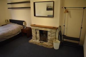 Gallery image of Home and a Stay in Bristol