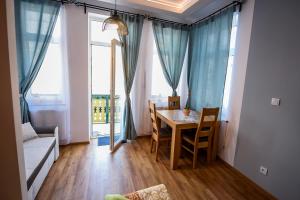 Χώρος καθιστικού στο Apartament Cis przy Deptaku